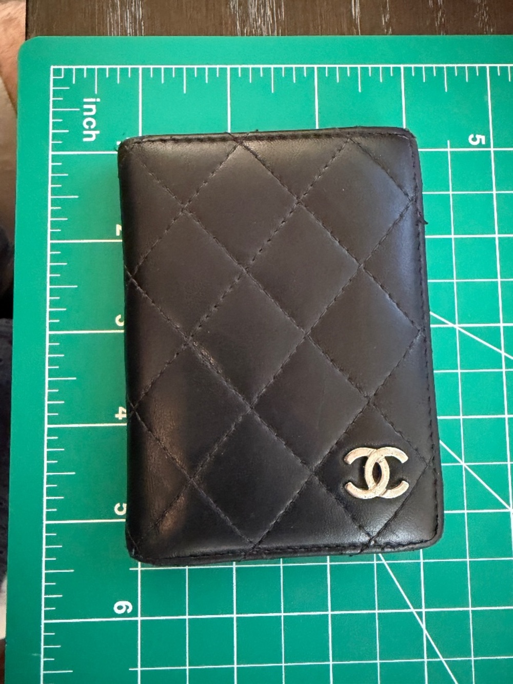 CHANEL Black Quilted Leather Card & Key Holder with CC Logo